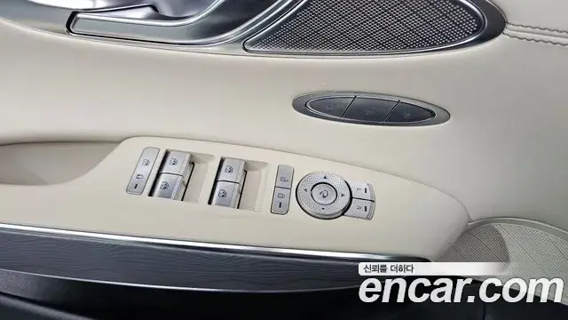 Genesis GV70 2023 — Şəkil 4/31