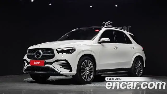 Mercedes-Benz GLE-Class 2024 — Şəkil 21/38