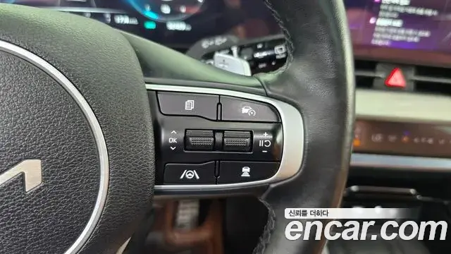 Kia Sportage 2022 — Photo 4/35