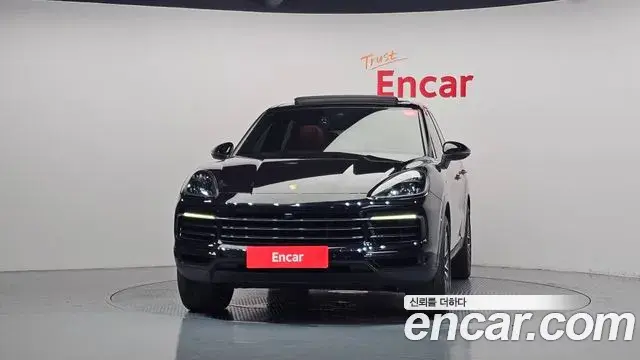 Porsche Cayenne 2020 — Şəkil 28/31