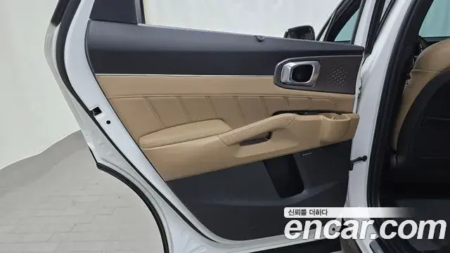Kia Sorento 2024 — Şəkil 25/38