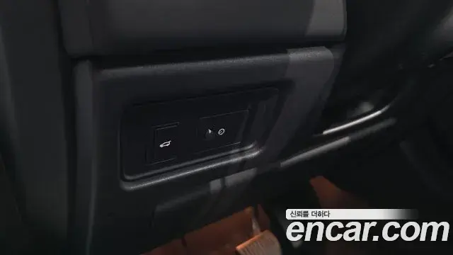 Land Rover Discovery Sport 2019 — Şəkil 22/42