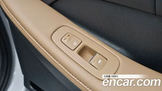 Hyundai Sonata 2019 — Фото 17/20