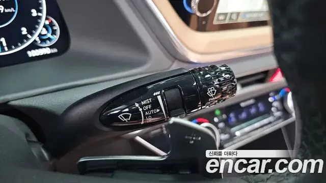Hyundai Sonata Hybrid 2019 — Photo 3/30
