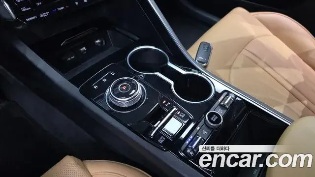 Kia K5 2022 — Şəkil 5/33