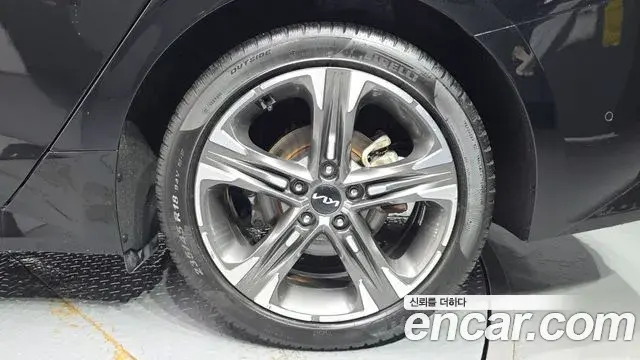 Kia K5 2022 — Şəkil 4/33