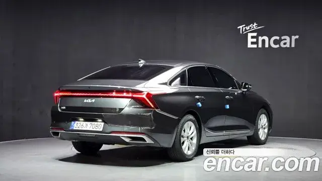 Kia K8 2022 — ფოტო 8/30