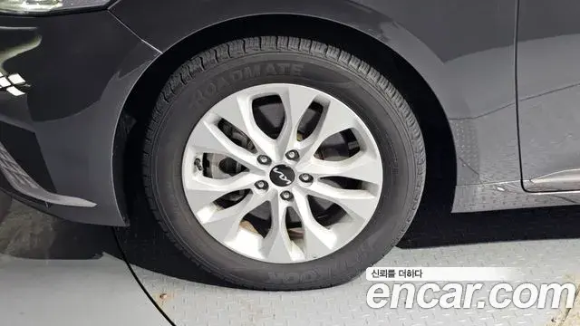 Kia K8 2022 — ფოტო 20/30