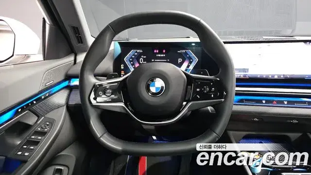 BMW 5 Series 2023 — Фото 13/20