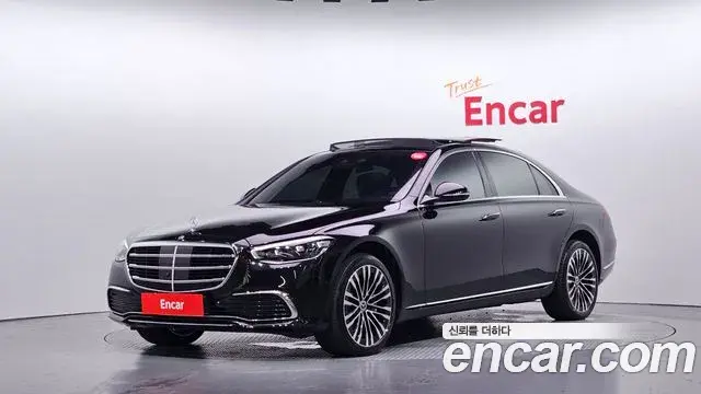 Mercedes-Benz S-Class 2022 — ფოტო 13/36