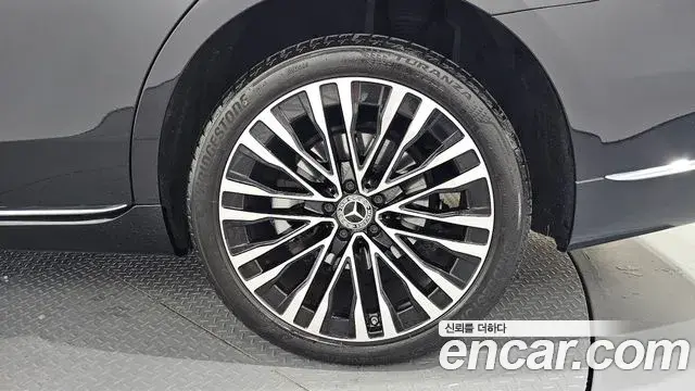 Mercedes-Benz S-Class 2022 — ფოტო 9/36
