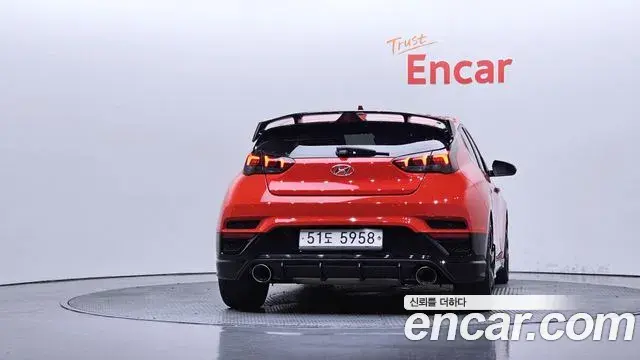 Hyundai Veloster 2019 — Şəkil 7/30