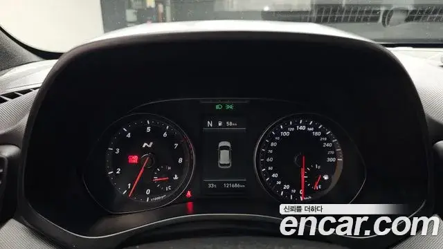 Hyundai Veloster 2019 — Şəkil 12/30