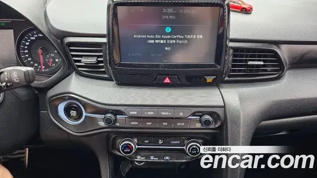 Hyundai Veloster 2019 — Şəkil 10/30