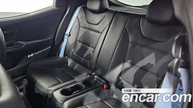 Hyundai Veloster 2019 — Şəkil 20/30