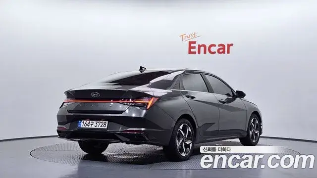 Hyundai Avante 2022 — Фото 2/20