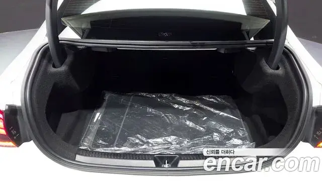 Mercedes-Benz A-Class 2021 — Фото 17/20
