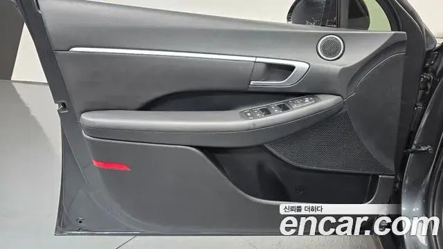 Hyundai Sonata Hybrid 2022 — Şəkil 30/30
