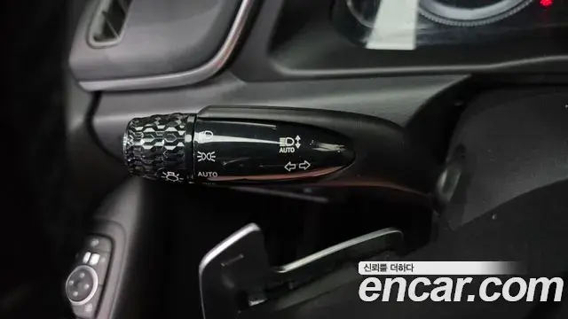 Hyundai Sonata Hybrid 2022 — Şəkil 13/30