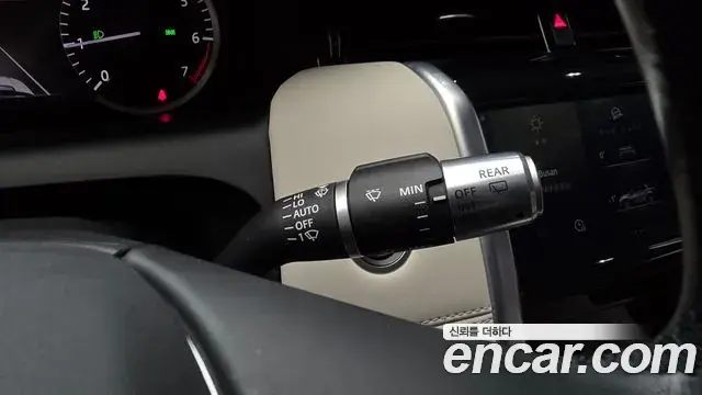Land Rover Discovery Sport 2022 — Şəkil 22/30