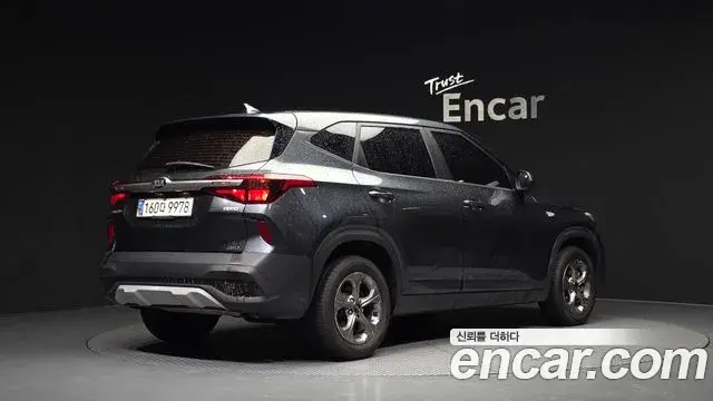 Kia Seltos 2021 — Photo 4/20