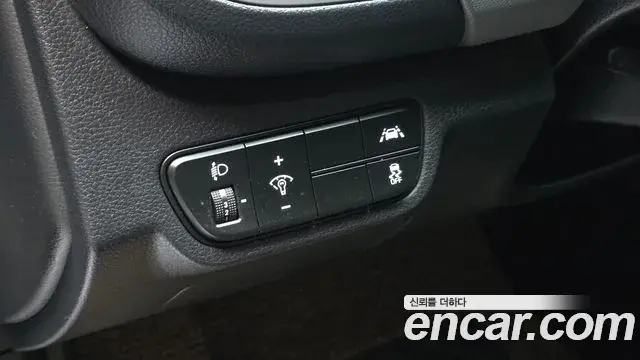 Kia Seltos 2021 — Photo 1/20