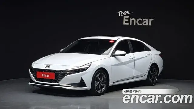 Hyundai Avante 2020 — Фото 1/20