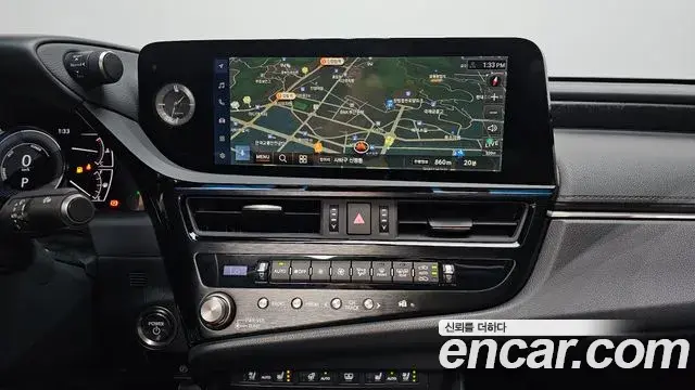 Lexus ES300h 2023 — Şəkil 20/20
