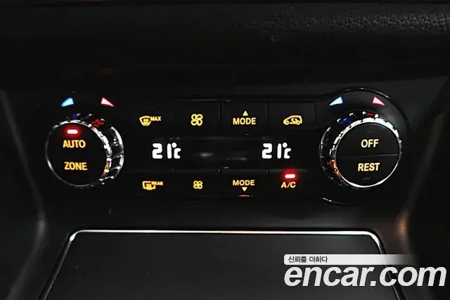 Mercedes-Benz CLA-Class 2018 — Photo 9/20