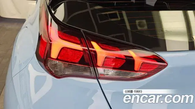 Hyundai Veloster 2020 — Photo 21/30