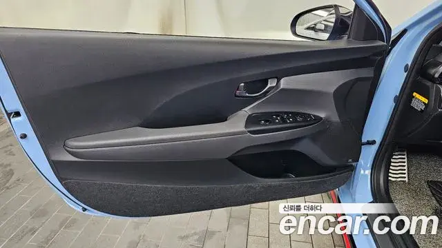 Hyundai Veloster 2020 — Photo 5/30