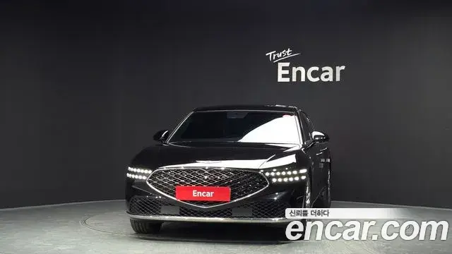 Genesis G90 2023 — ფოტო 8/39