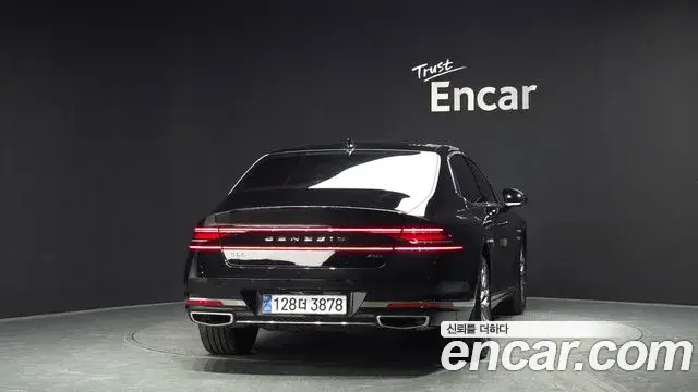 Genesis G90 2023 — ფოტო 17/39