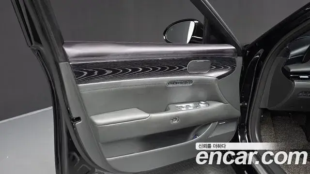 Genesis G90 2023 — ფოტო 10/39