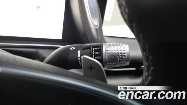 Genesis G90 2023 — ფოტო 14/39