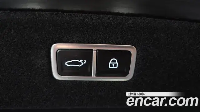 Genesis G90 2023 — ფოტო 19/39