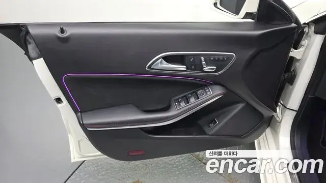 Mercedes-Benz CLA-Class 2018 — ფოტო 13/30