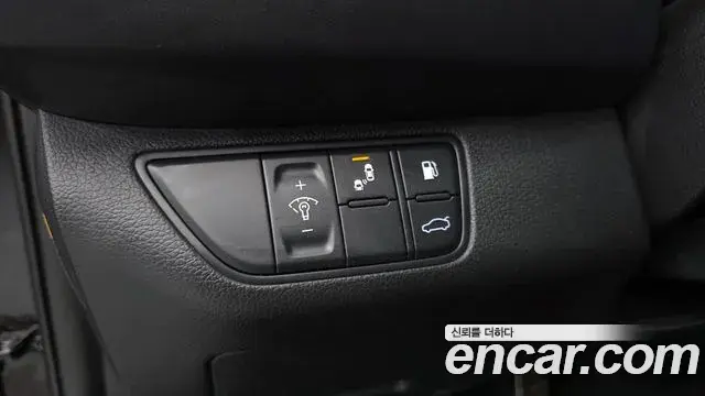 Genesis G70 2018 — Photo 2/20