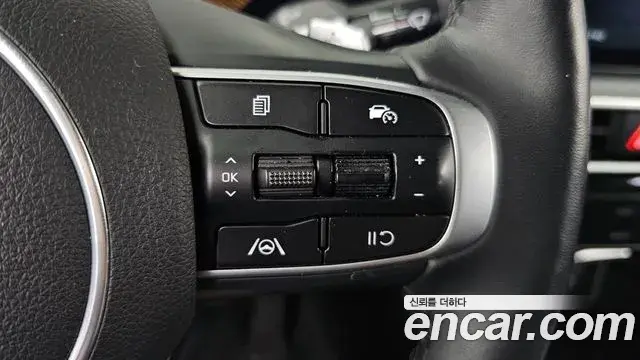Kia K5 2025 — Фото 17/20
