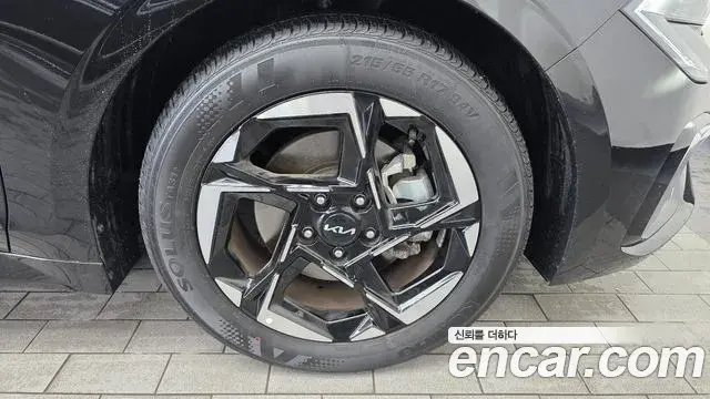 Kia K5 2024 — Şəkil 4/30