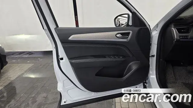Renault Samsung XM3 2023 — ფოტო 14/32