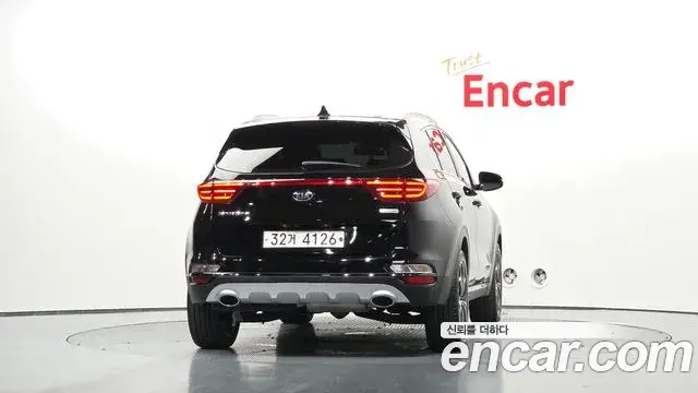 Kia Sportage The Bold 2018 — Photo 29/31