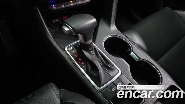Kia Sportage The Bold 2018 — Photo 5/31