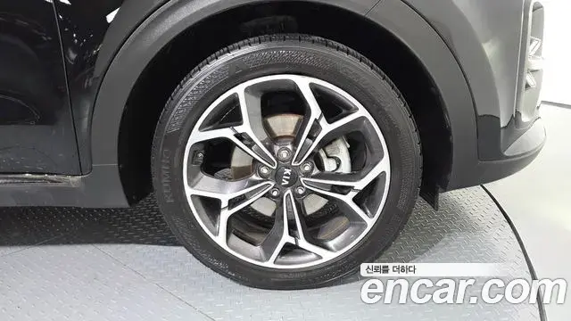 Kia Sportage The Bold 2018 — Photo 14/31