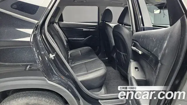 Kia Seltos 2023 — Photo 5/20