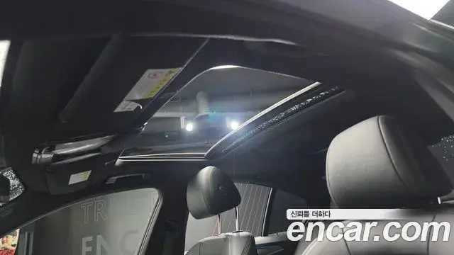 BMW 5 Series 2018 — Şəkil 16/20