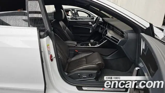 Audi A7 2020 — Şəkil 13/20