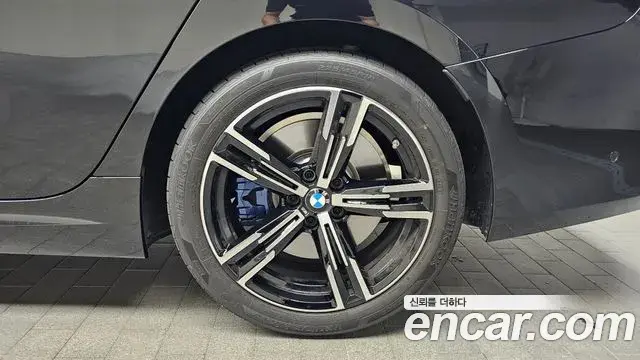 BMW 3 Series 2025 — Şəkil 15/33
