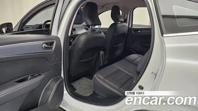 Renault Samsung XM3 2022 — ფოტო 14/29