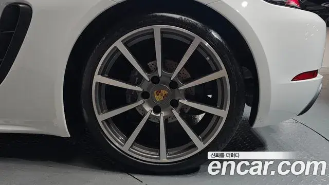 Porsche 718 Boxster 2019 — Şəkil 11/33